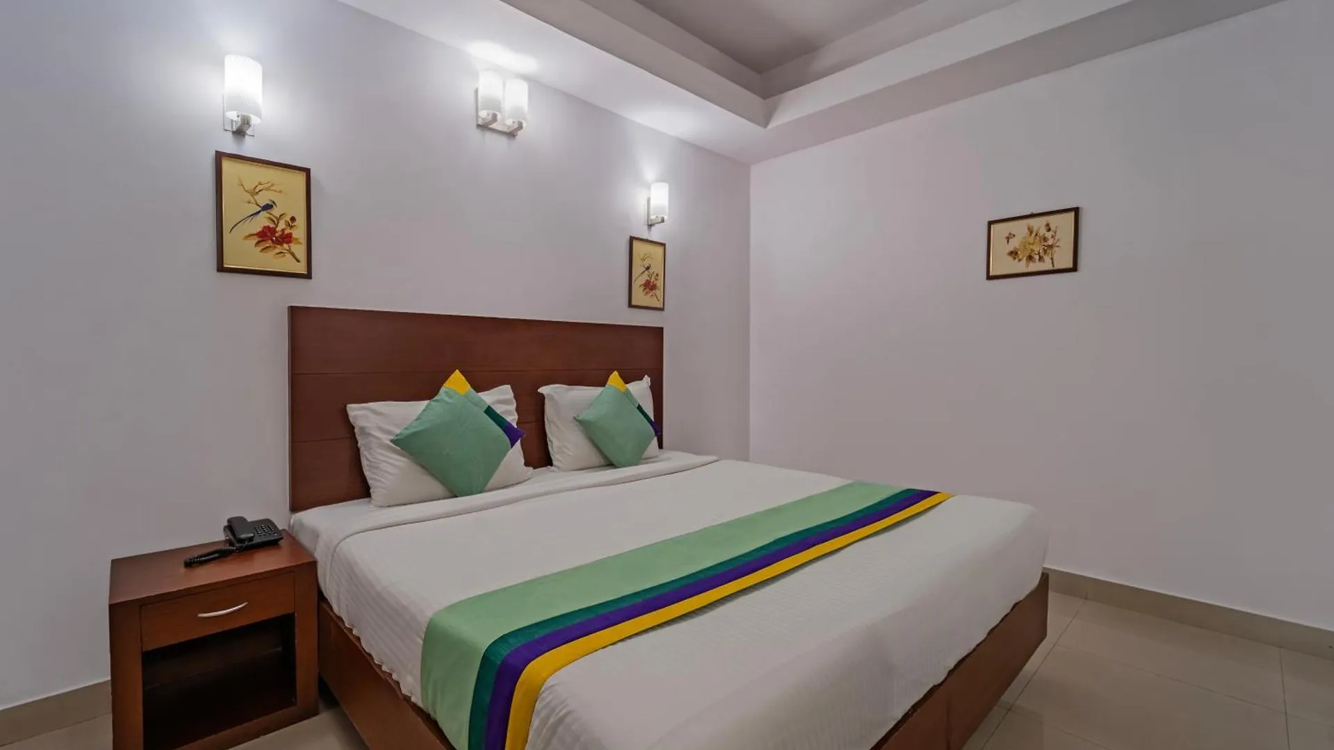 Treebo Central Hotel Thrissur 3*,  India