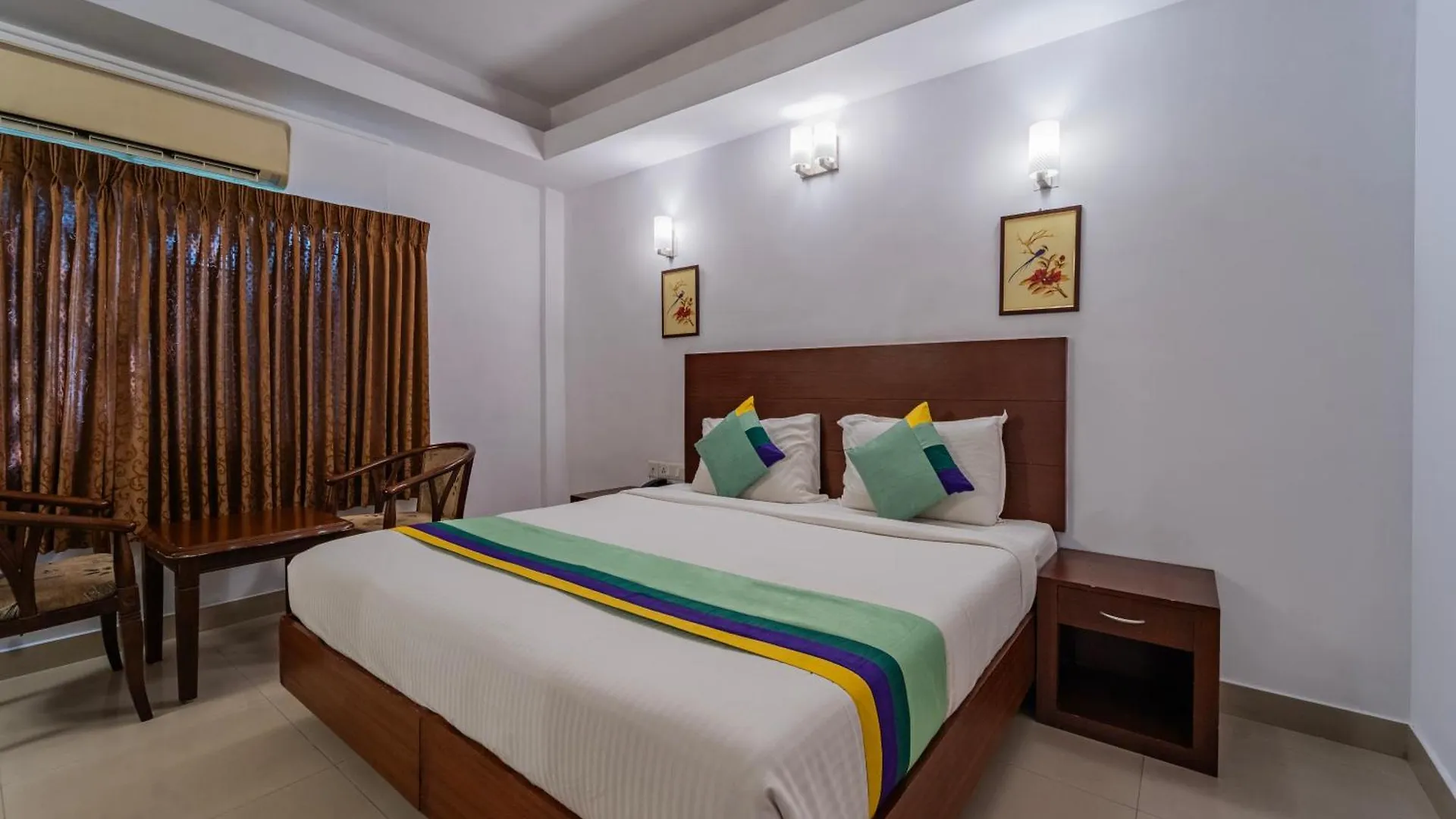 Treebo Central Hotel Thrissur