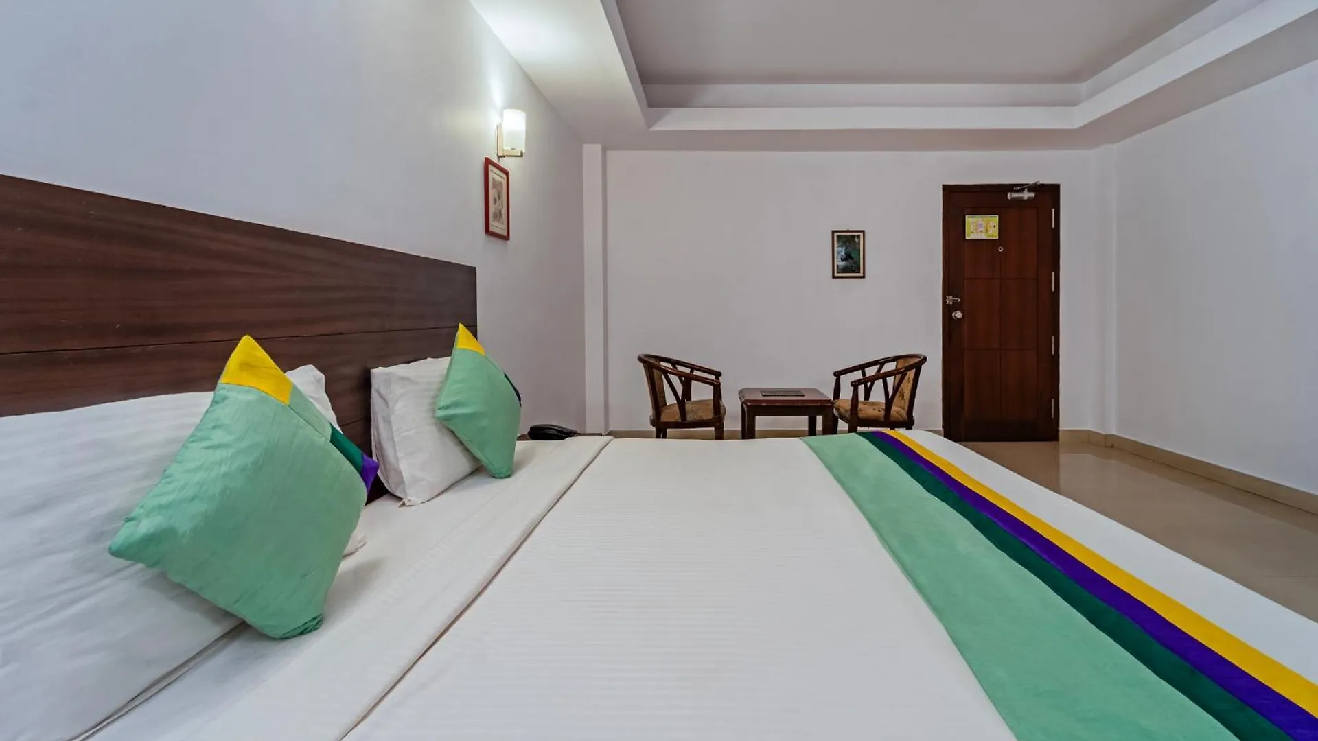 ***  Treebo Central Hotel Thrissur India