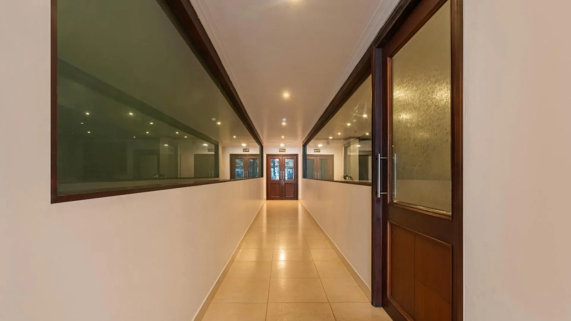 Treebo Central Hotel Thrissur