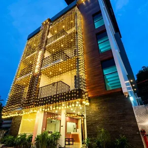 3* Hotel Daan Regency